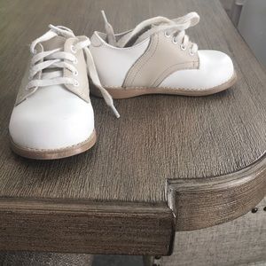 Kids Willits Two Tone dress shoes